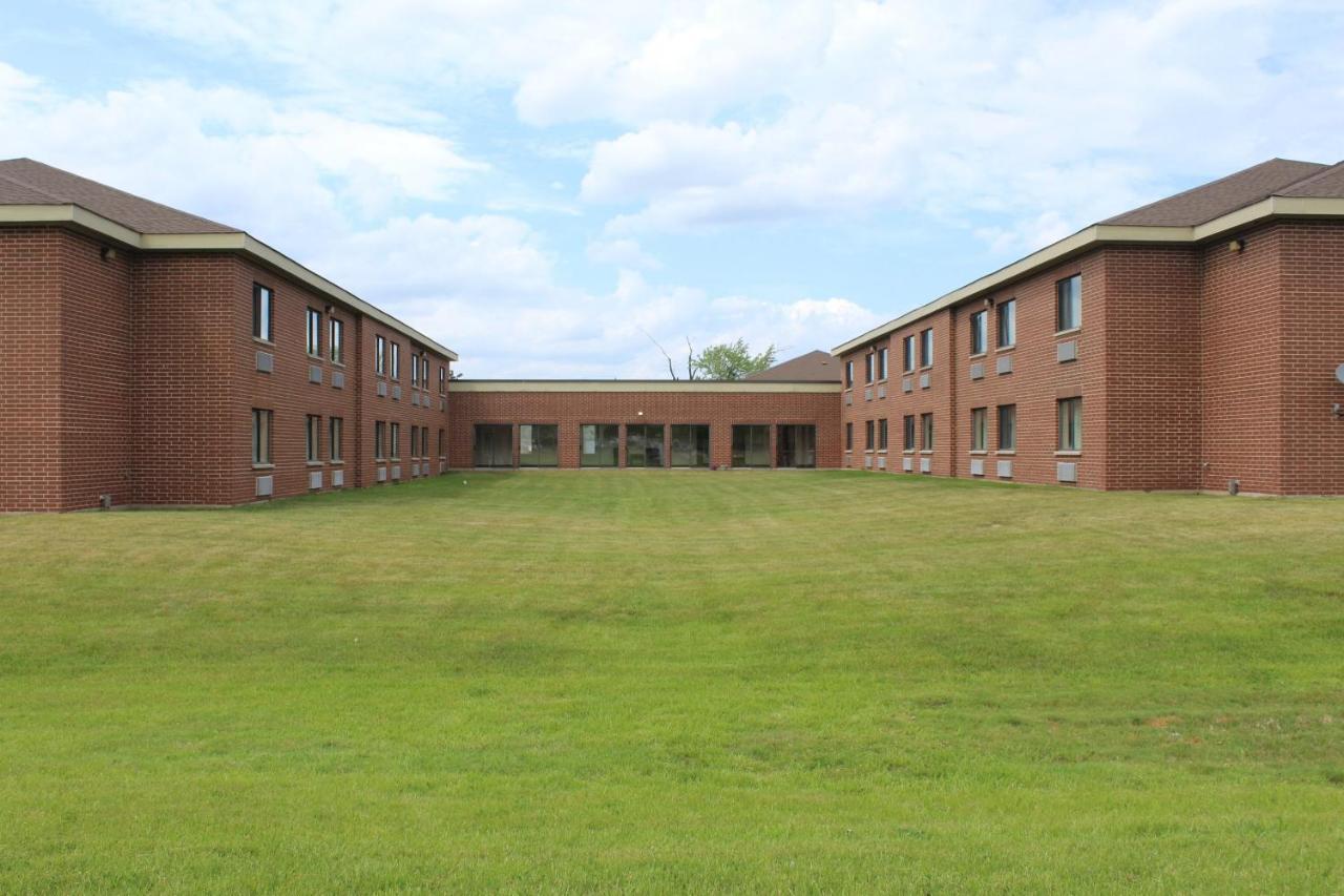 Red Roof Gurnee - Waukegan