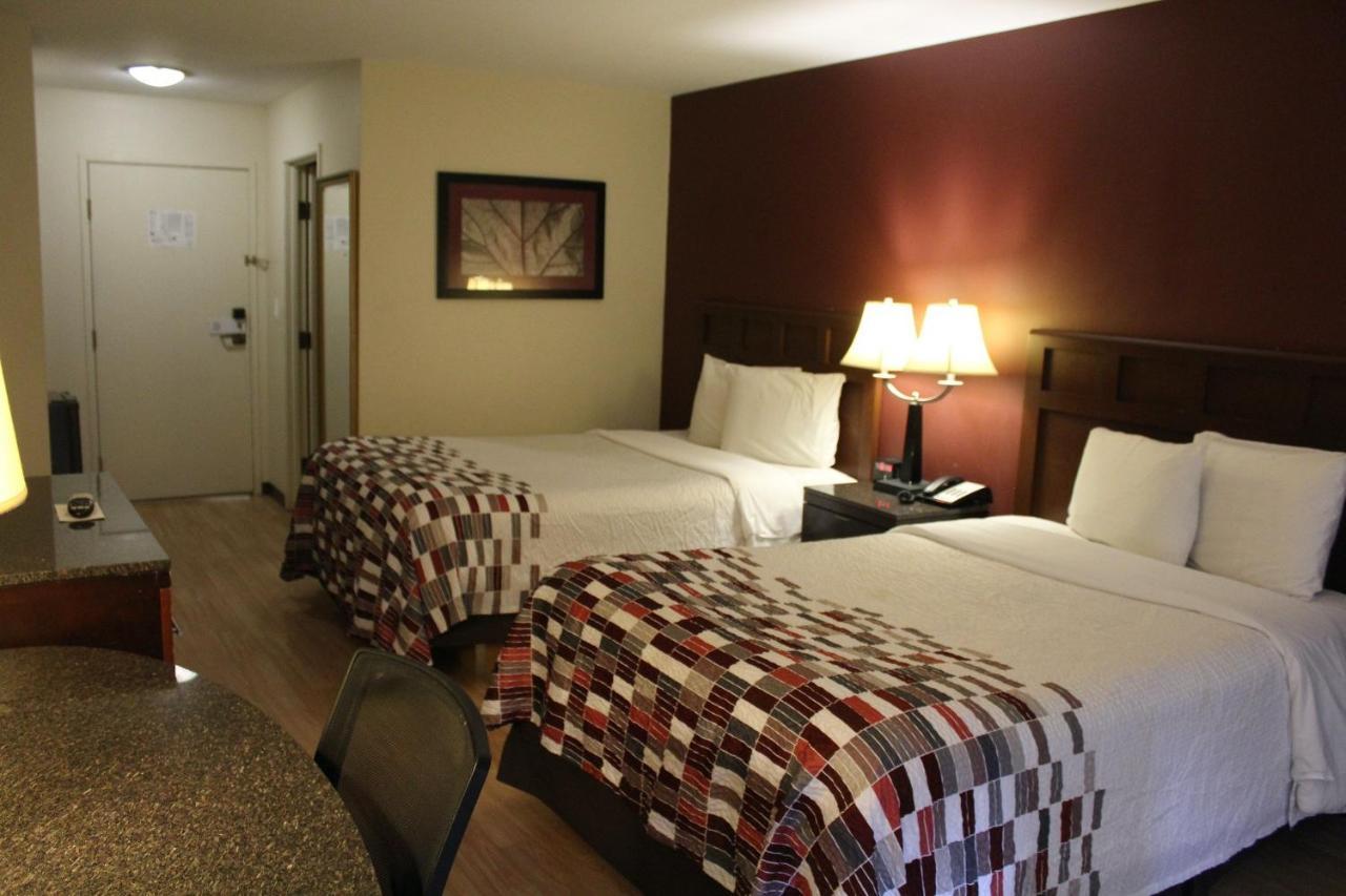 Red Roof Gurnee - 2* Waukegan